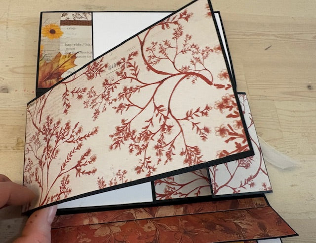 Virtual Kit: Autumn 4 1/4"x 8 1/2" Folio Class
