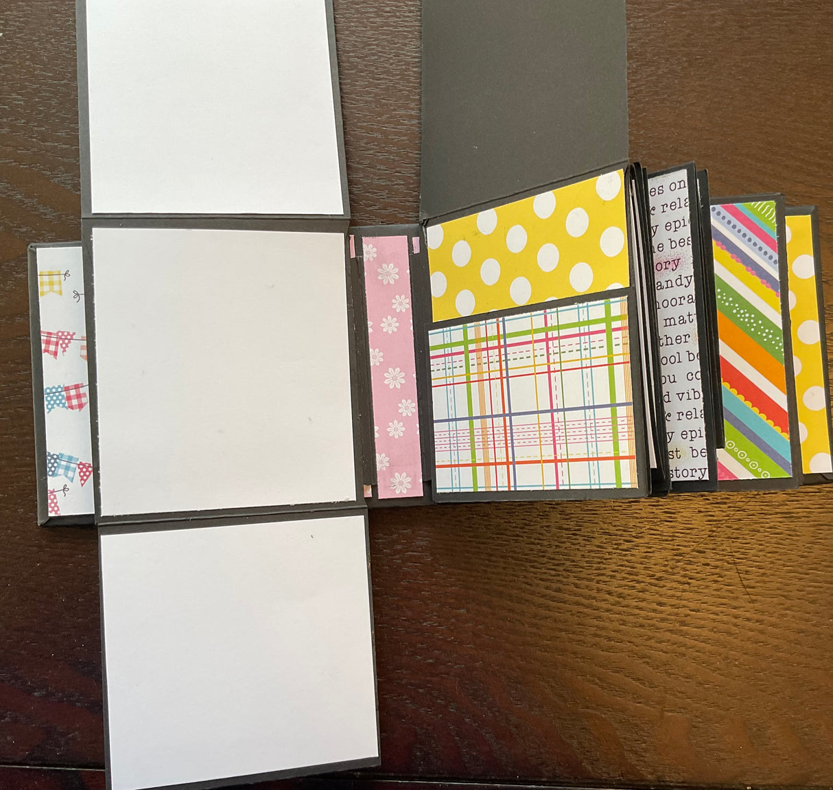 Virtual Class: 4 x 4 Mini Album Kit Summer